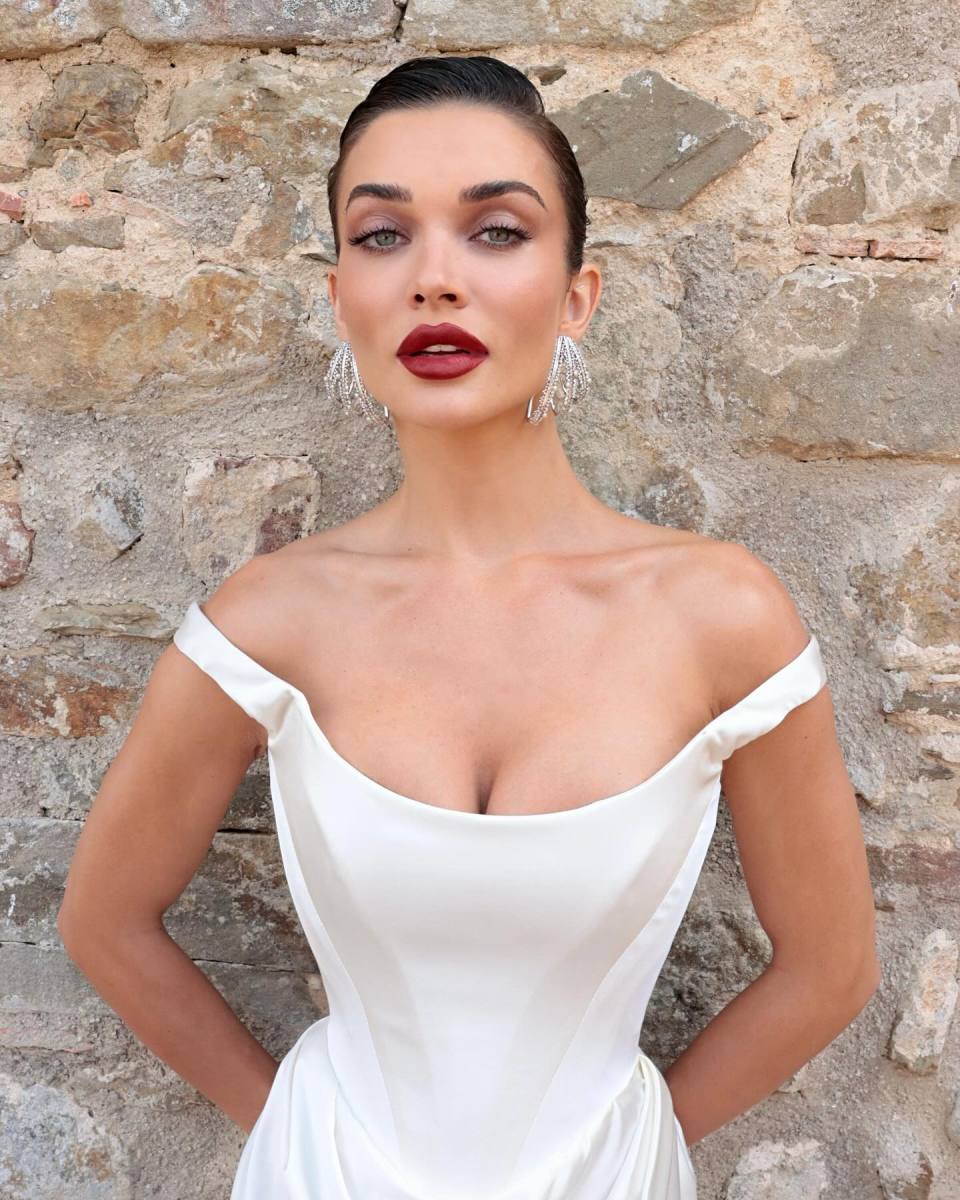 Amy-Jackson-hot-pics-1