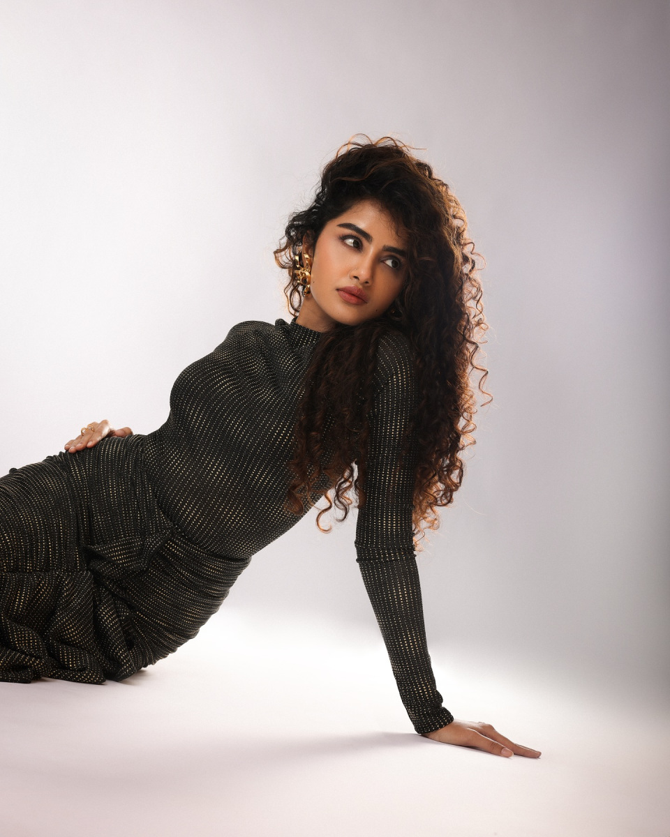 Anupama Parameswaran Latest Hot Pics