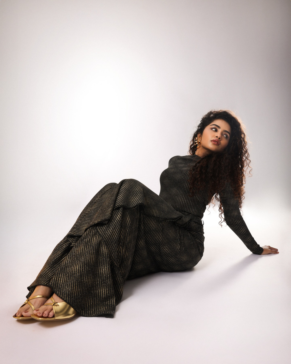 Anupama-Parameswaran-Hot-Pics-04