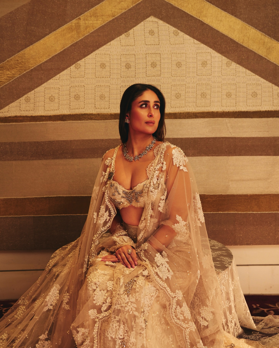 Kareena-Kapoor-Latest-Hot-Image-Gallery-3