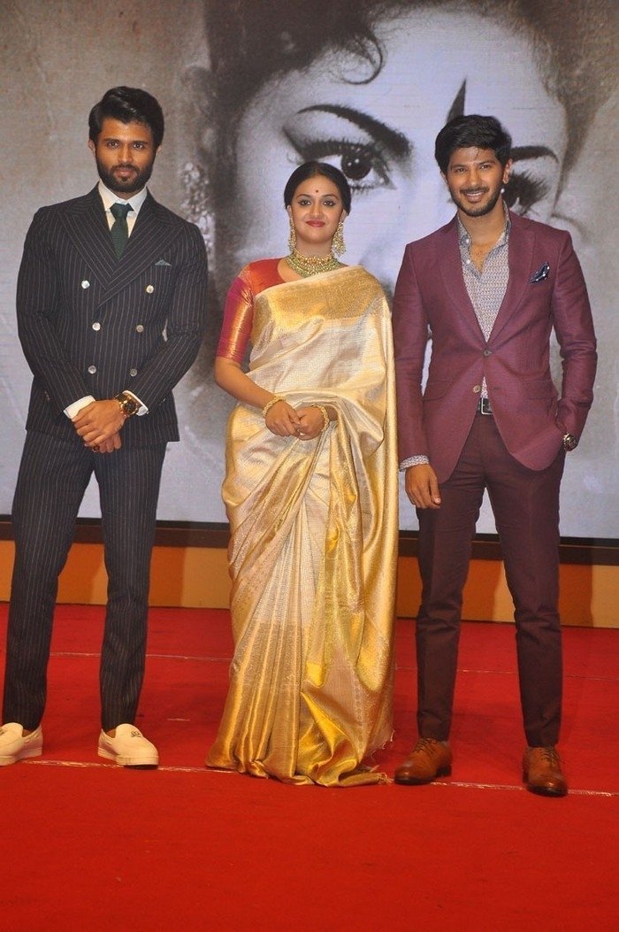 mahanati-audio-launch-stills-photos-pictures-28