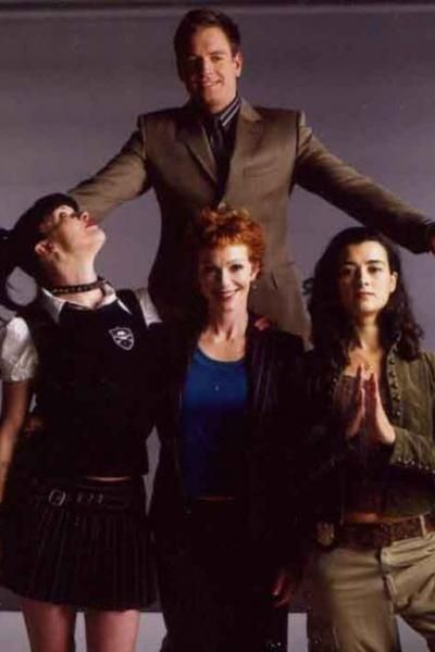 NCIS-Cast-Posts-03