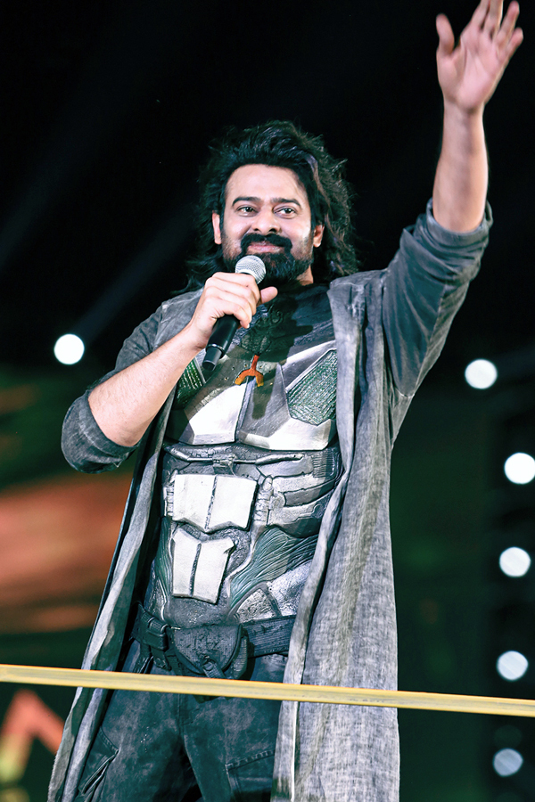 PrabhasLatest-Pics-2