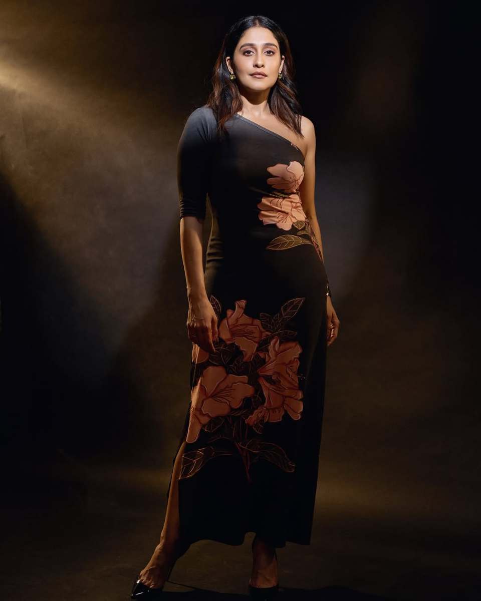 Regina-Cassandra-Latest-Hot-Photoshoot-Pics-2