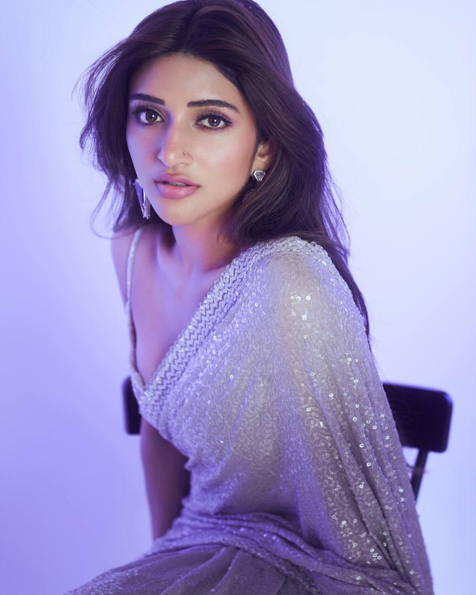 Sreeleela-Latest-Hot-Stills-in-Saree-5