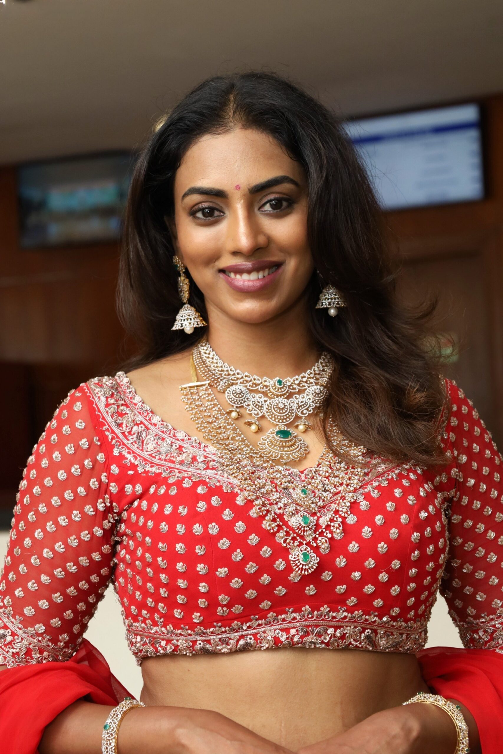 Kamakshi Bhaskarla Stuns at Hi Life Brides Launch Event