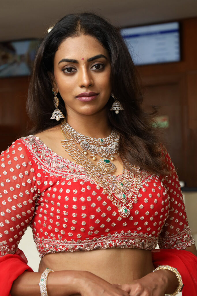 kamakshi latest hot stills