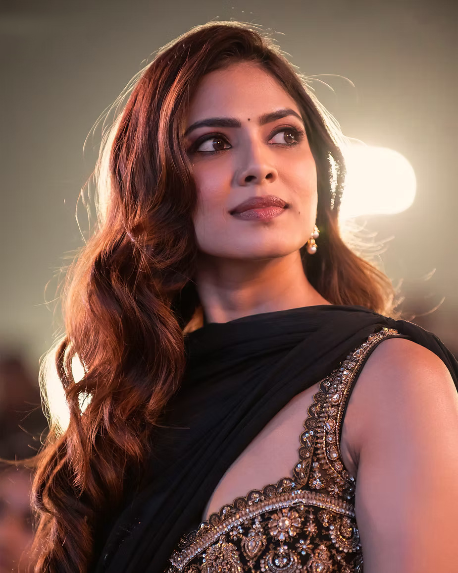 Malavika Mohanan’s Regal Black Lehenga Look at The Raja Saab Pre-Release Event